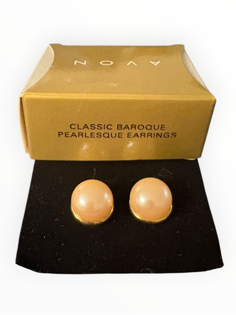 2001 Avon Classic Baroque Pearlesque Stud Earrings NIB
